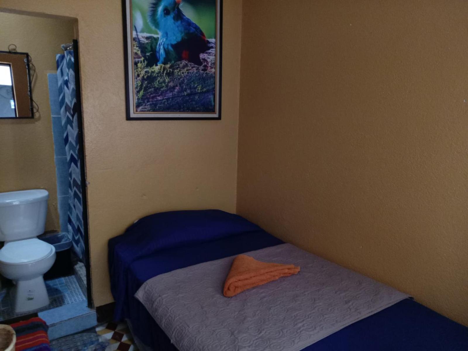 Hotel Alma Maya Antigua Buitenkant foto