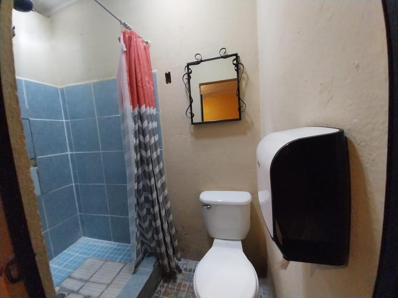 Hotel Alma Maya Antigua Buitenkant foto