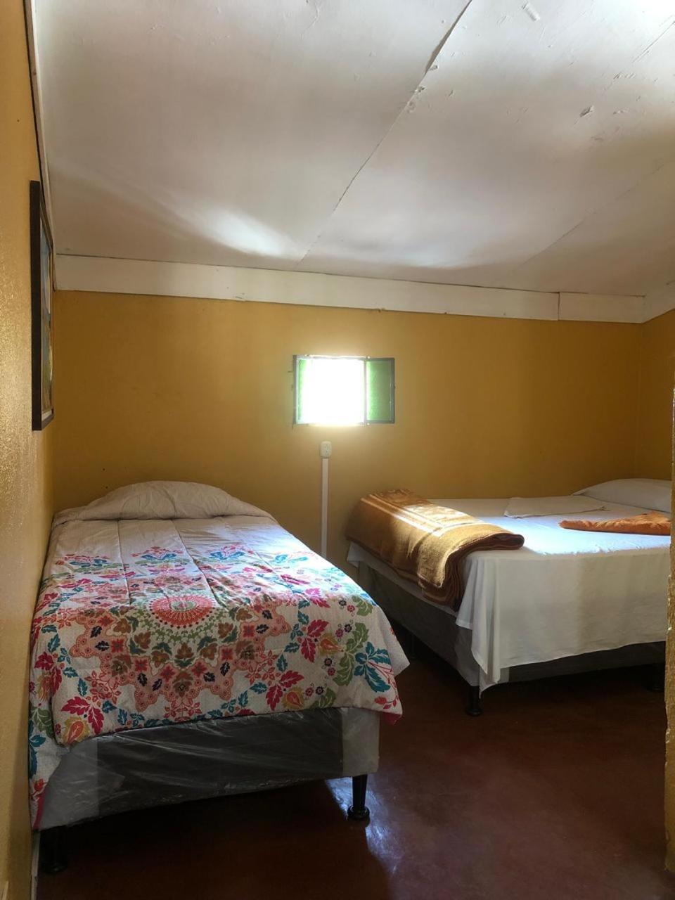 Hotel Alma Maya Antigua Buitenkant foto